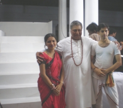 Amrita with Vikram Gokhale.jpg
