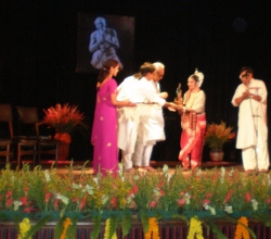 Guru Kelucharan Mohapatra Yuva Prativa Samman.jpg